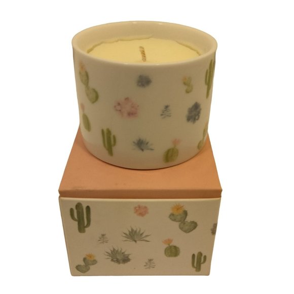 Debi Lily Desert Rose Candle Soy Wax Blend Scented - Picture 1 of 5